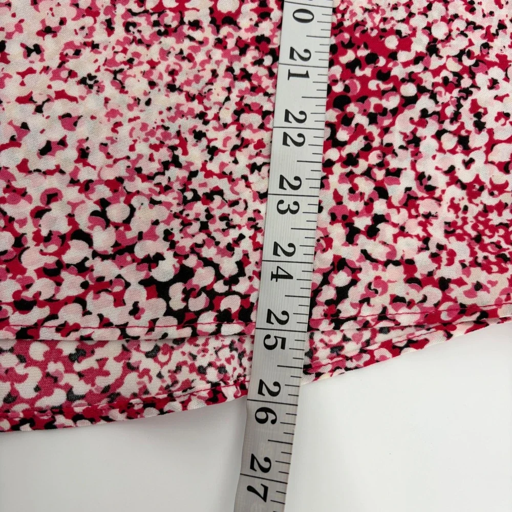olivia & martin women's size medium pink white print cutout sleeve‎ blouse
